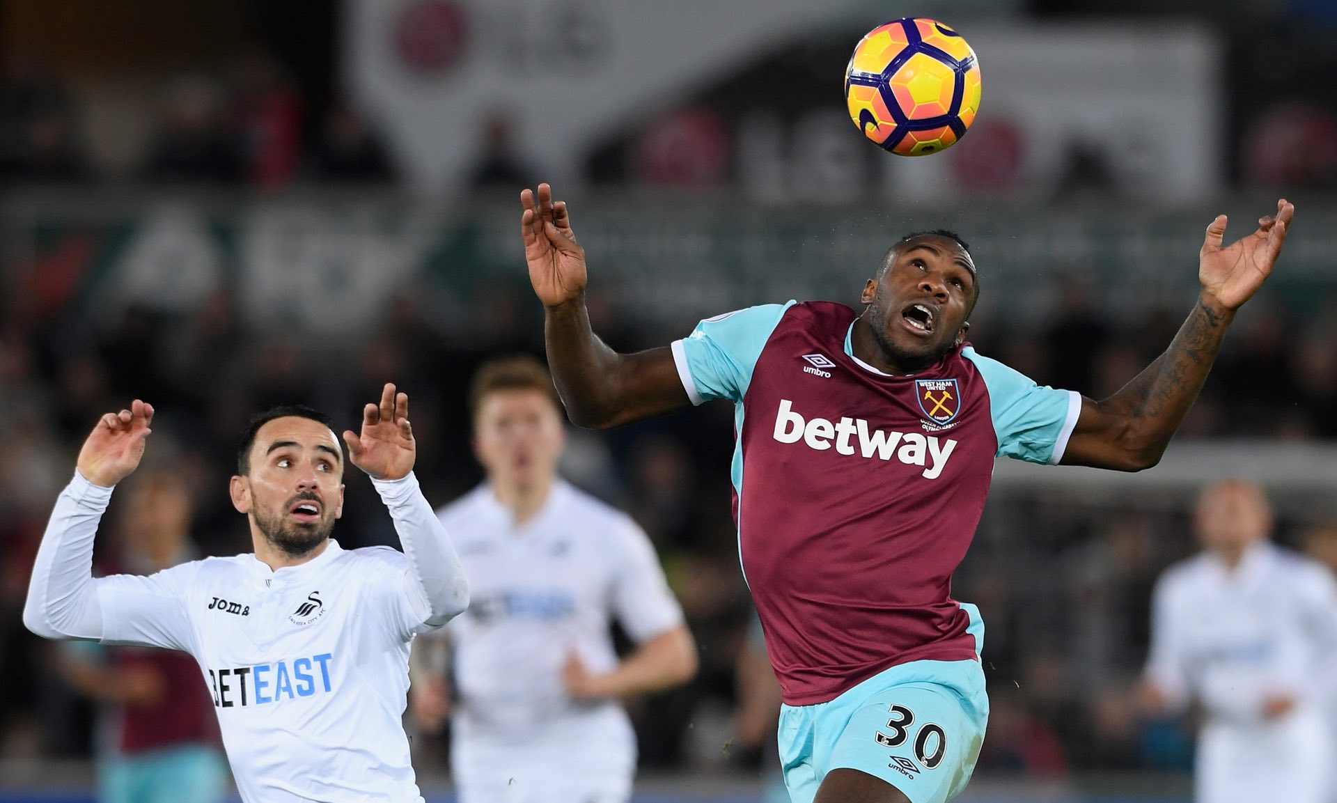 成为中国足 成为中国足