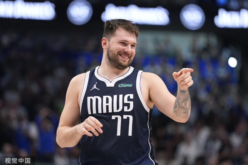 深思熟虑的 深思熟虑的