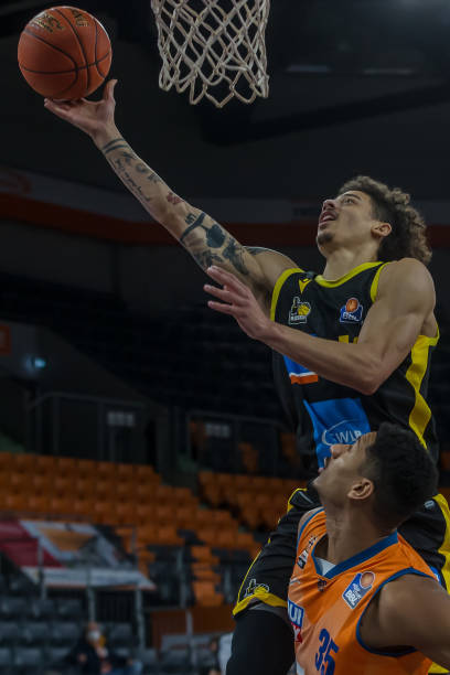 极具爆发力 极具爆发力