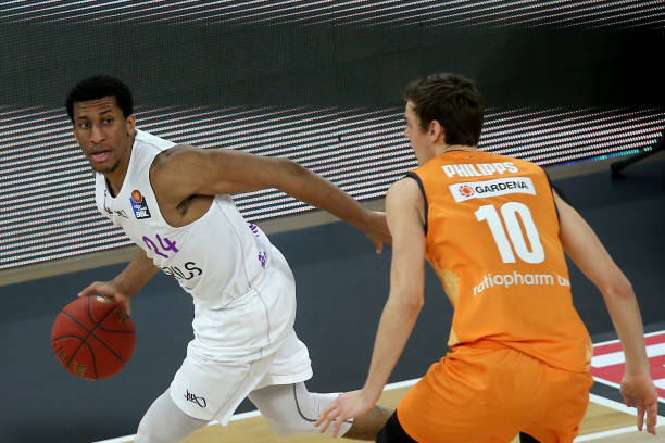 球以及多样 球以及多样