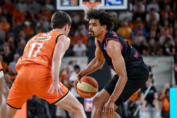 超越自我的 超越自我的