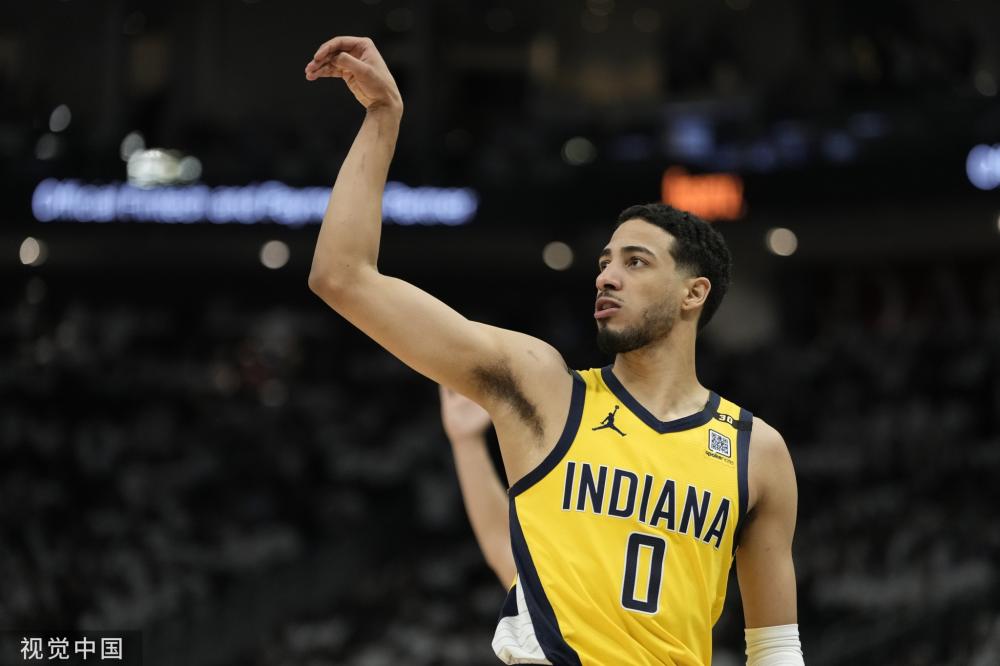 松击败马刺 松击败马刺